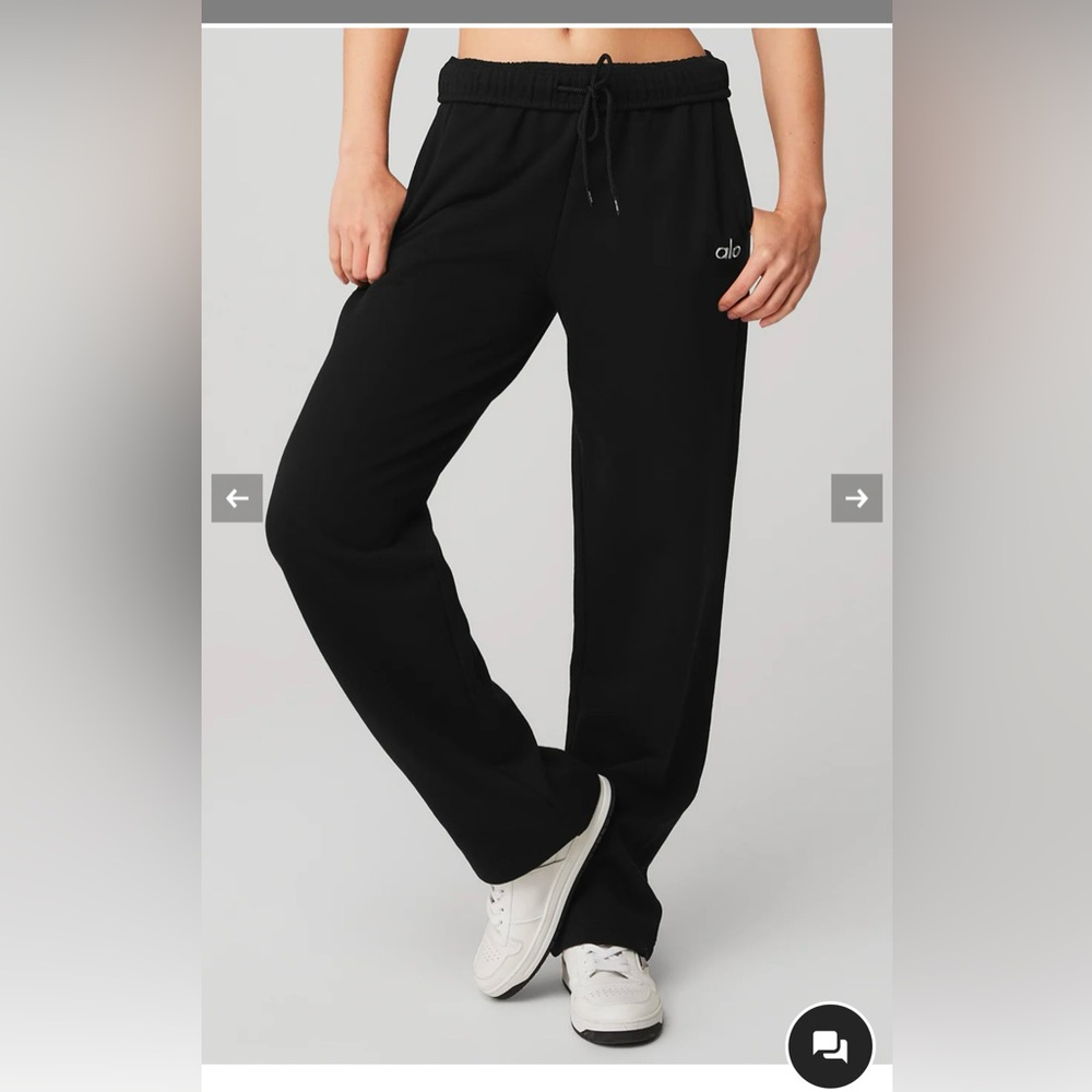 ALO YOGA ACCOLADE SWEATPANTS SIZE XSMALL XS black new with tags !
